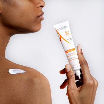 Protect Invisible Fluid ( smíšená až mastná pleť ) SPF50+ - Ochranný fluid